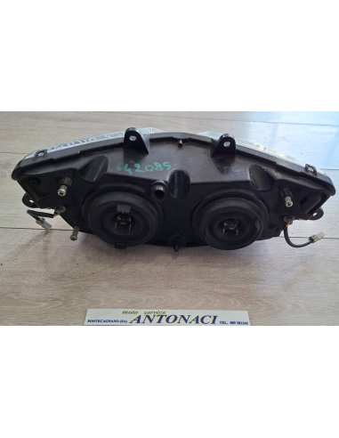 Faro anteriore Piaggio MP3 125 /  300 dal 2011 al 2013T4 50 125 150