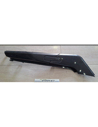 65601P180020 Codone fianchetto posteriore Benelli Leoncino 500