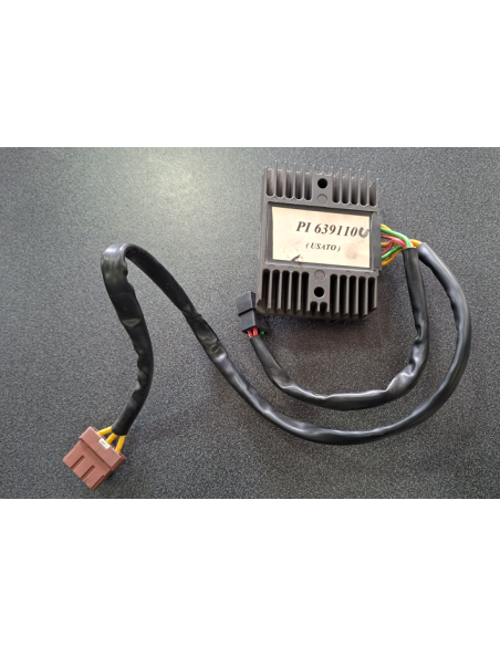 639110 Regolatore di tensione originale Piaggio BEVERLY 400 500 2002 2003 2004
