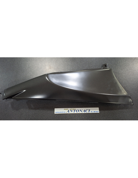 AP8138535 Fianchetto pannello laterale dx Aprilia MOTO' 6.5 DAL 1995 AL 1999