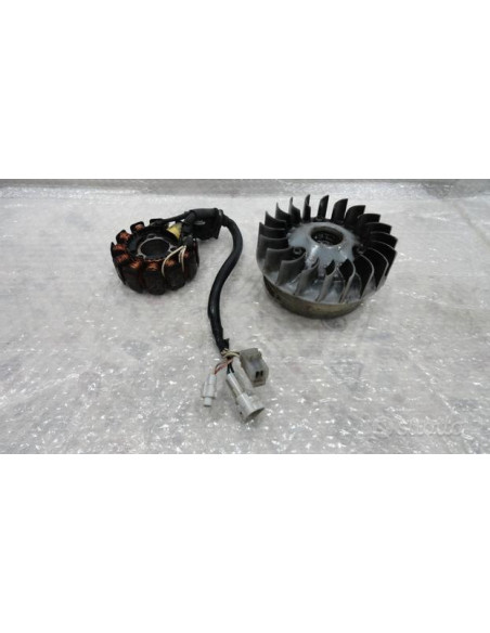 4CWH55100000 Statore + volano Yamaha Cygnus 125