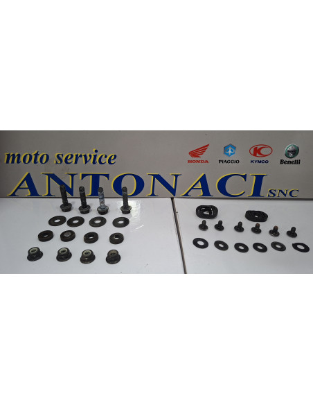 08L42-MFT-800 PORTAPACCHI PIASTRA HONDA SW-T 400