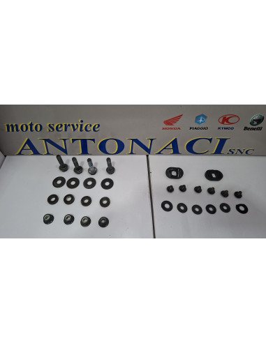 08L42-MFT-800 PORTAPACCHI PIASTRA HONDA SW-T 400