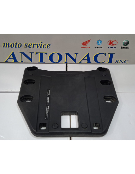 08L42-MFT-800 PORTAPACCHI PIASTRA HONDA SW-T 400