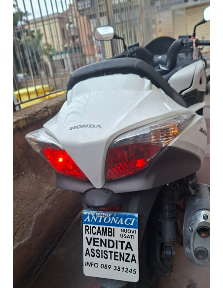 Ricambi Honda SW-T 400