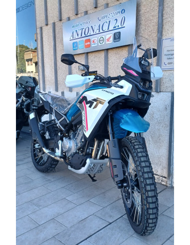 Cf MOTO 450 MT - Zephyr Blue - IN PRONTA CONSEGNA - omaggio AKRAPOVIC