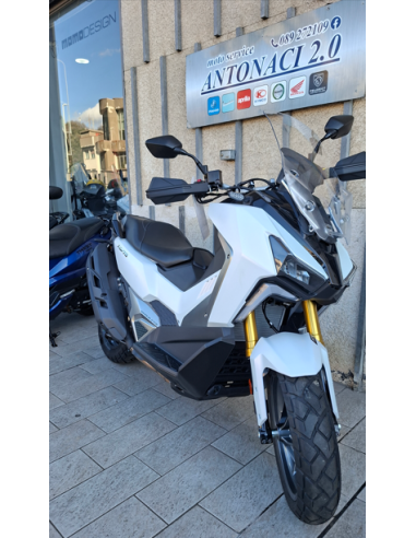 Sym ADX TG 400 Bianco IN PRONTA CONSEGNA - omaggio EASYBLOCK