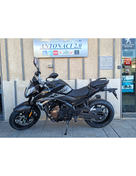 Voge Brivido 650 R - NERA - IN PRONTA CONSEGNA - omaggio EASYBLOCK