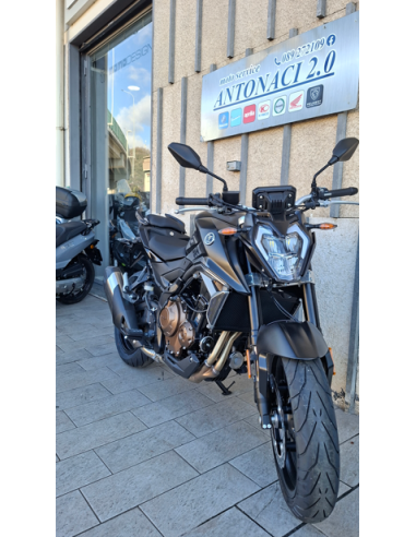 Voge Brivido 650 R - NERA - IN PRONTA CONSEGNA - omaggio EASYBLOCK