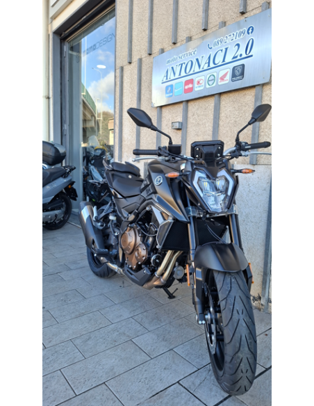 Voge Brivido 650 R - NERA - IN PRONTA CONSEGNA - omaggio EASYBLOCK